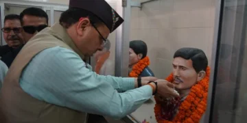 धामी ने आंदोलनकारी शहीदों को दी श्रद्धांजलि