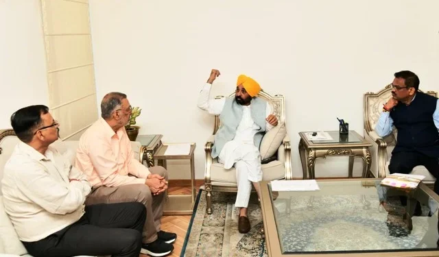 पंजाब को बनाएंगे मेडिकल एजुकेशन का सेंटर - सीएम