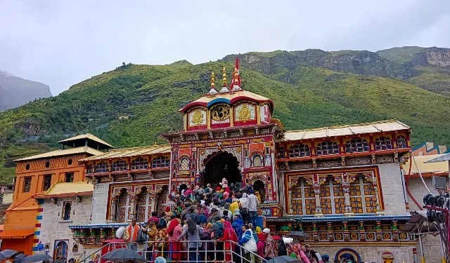 मानसून थमते ही चारधाम यात्रा जोर पर