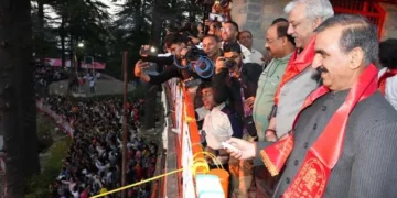 मुख्यमंत्री ने जाखू में किया रावण दहन