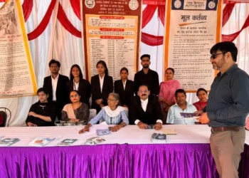 शिविर में लोगों को किया उनके अधिकारों के प्रति जागरूक - सीजेएम