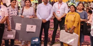 सज गए मॉडल बूथ, सखी मतदान केंद्रों पर वोटिंग करवाने निकली महिला पोलिंग टीम