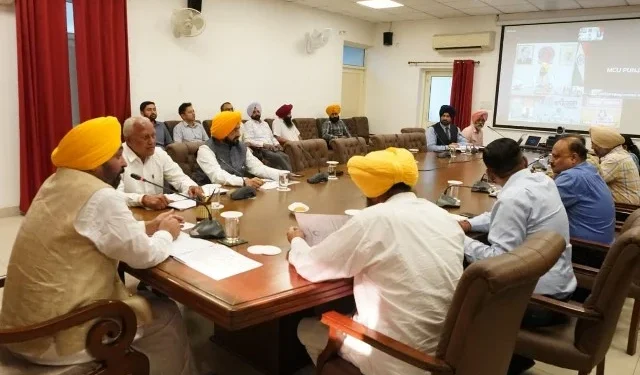 सीएन ने जिला उपायुक्तों को दिए मंडियों का दौरा करने के निर्देश