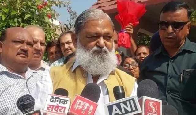 हरियाणा में कांग्रेस की हार से बौखला चुके है खड़गे - विज