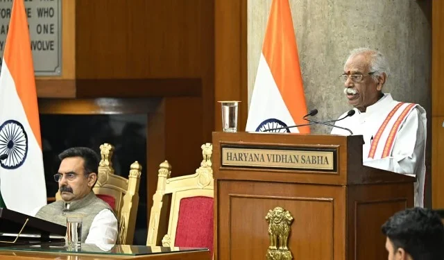 15वीं हरियाणा विधानसभा के पहले सत्र को राज्यपाल ने किया संबोधित