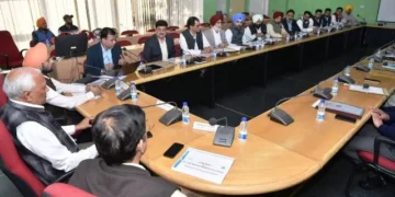 जल संरक्षण के लिए आधुनिक प्रणाली विकसित की जाए - मंत्री