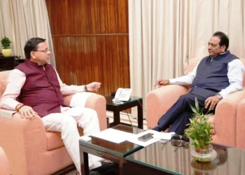 धामी ने जनप्रतिनिधियों से जुड़े प्रोटोकॉल पर एसओपी जारी करने के दिए निर्देश