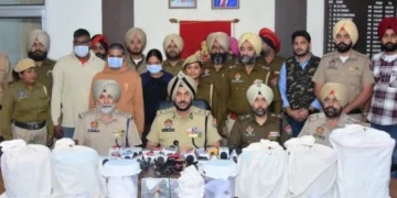 नशा और हथियारों की तस्करी करने वाले गिरोह का भंडाफोड़