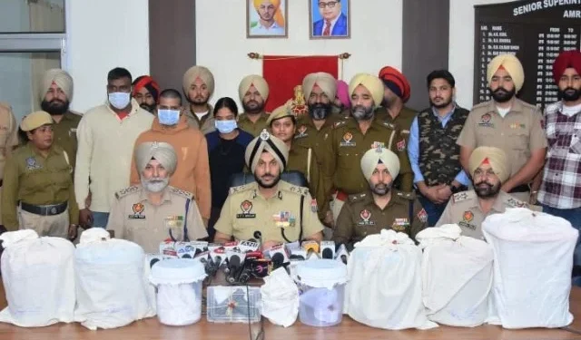 नशा और हथियारों की तस्करी करने वाले गिरोह का भंडाफोड़