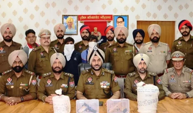 नार्को आर्म्स तस्करी का पर्दाफाश, दो काबू