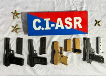 लोगों की मौजूदगी में विकास के फैसले लें सरपंच -केजरीवाल केजरीवाल ने सरपंचों को समझाया फंड के सही सदुपयोग का फंडा केजरीवाल ने मान सरकार की पीठ थपथपाई बाकी मेन हेडिंग और क्रॉसर ठीक हैं।