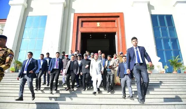 बिना सत्र समर कैपिटल गैरसैंण में नजर आई गहमागहमी