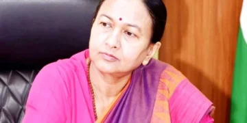 मीटिंग से अबसेंट सचिवों को लगी फटकार