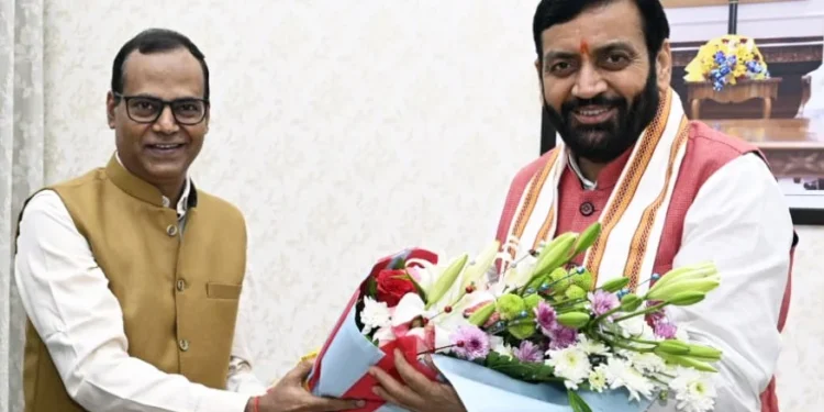 मुख्यमंत्री से रिजर्व बैंक के लोकपाल ने की शिष्टाचार मुलाकात