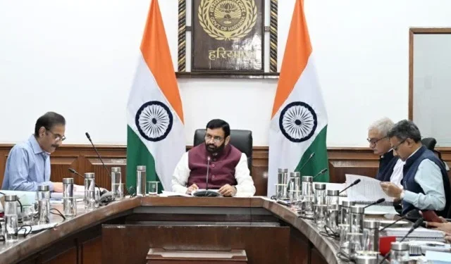 सीएम ने की एचएसवीपी प्लॉट आवंटियों के लिए बड़ी स्कीम लॉन्च