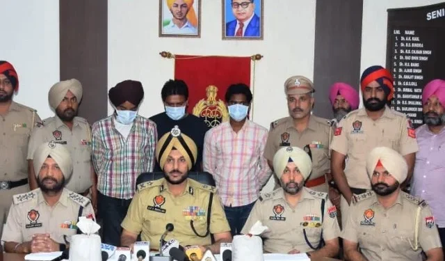 सीमा पार के नशा तस्करी गिरोह का किया पर्दाफाश