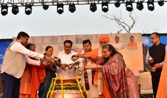 हरिद्वार के चंडी घाट पर आयोजित हुआ आठवां गंगा उत्सव