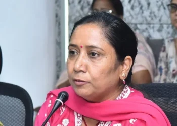 गरीब परिवार घर बैठे आशीर्वाद योजना का ले सकते हैं लाभ - मंत्री