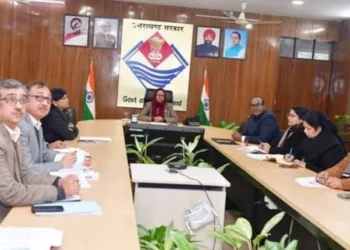 गोबर धन योजना पर तालमेल के साथ कदम बढ़ाएं विभाग - सीएस