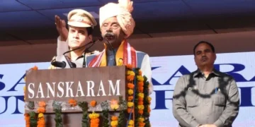 छात्रों को शिक्षा के साथ भारतीय संस्कृति का ज्ञान भी जरूरी - राज्यपाल