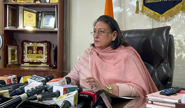 महिला आयोग ने एसजीपीसी चीफ को जारी किया नोटिस