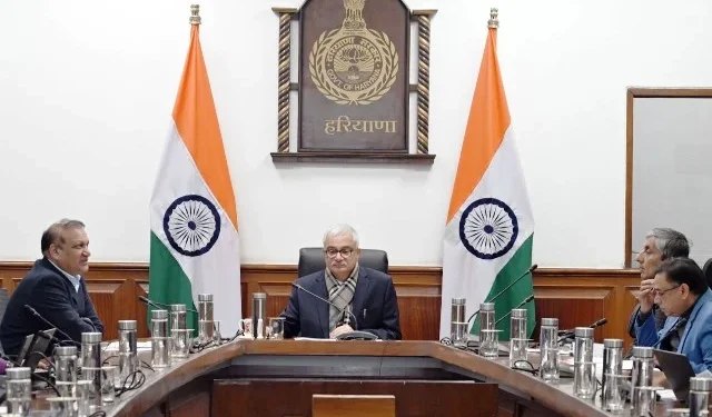 मुख्य सचिव ने की 11 बड़ी परियोजनाओं की समीक्षा