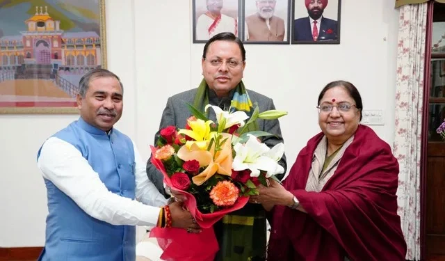 यूपी की मंत्री मौर्य ने की सीएम धामी से मुलाकात