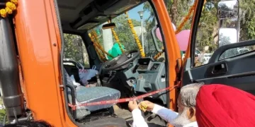 विज ने अंबाला में सीवरेज साफ करने वाली मशीन का उद्घाटन