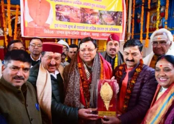 सीएम धामी ने शीतकालीन यात्रा का किया शुभारंभ