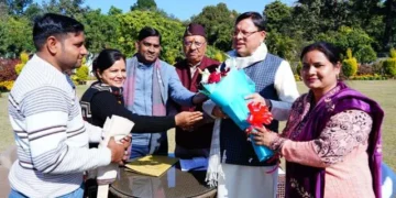सीएम धामी से जनप्रतिनिधियों ने की मुलाकात