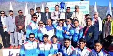 सीएम ने टिहरी वॉटर स्पोर्ट्स कप के समापन समारोह में लिया भाग