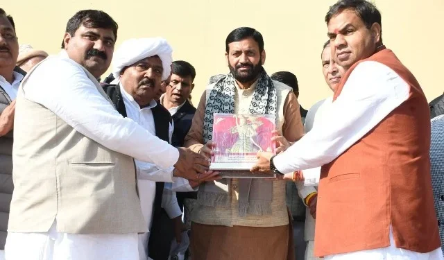 सीएम से मिले ब्राह्मण समाज के प्रतिनिधि