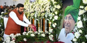 सैनी ने पूर्व मुख्यमंत्री स्व. चौधरी ओम प्रकाश चौटाला को दी श्रद्धांजलि