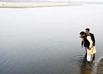 केजरीवाल हरियाणा और दिल्ली के लोगों से मांगे माफी - सैनी