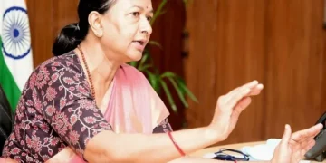 जरूरतमंदों तक पहुंचे स्वास्थ्य योजनाओं की जानकारी - सीएस