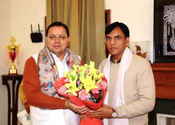 धामी ने की केंद्रीय मंत्री मांडविया से मुलाकात