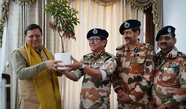 नए साल पर I.T.B.P. के अफसरों ने की सीएम से मुलाकात