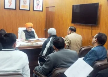 पशुपालन मंत्री ने अधिकारियों से की बजट पूर्व चर्चा