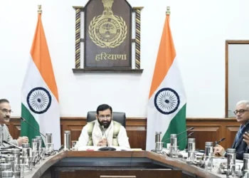 वरिष्ठ नागरिक सरकारी खर्च पर कर सकेंगे महाकुंभ तीर्थ के दर्शन