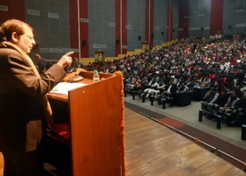 शिक्षाविदों, अभिभावकों से कैबिनेट मंत्री डॉ. शर्मा ने किया संवाद