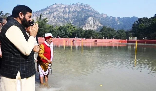 श्रद्धा के साथ अंतर्राष्ट्रीय सरस्वती महोत्सव का हुआ आगाज