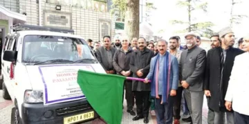 सीएम ने पॉलिटिव देखभाल वाहन को रवाना किया