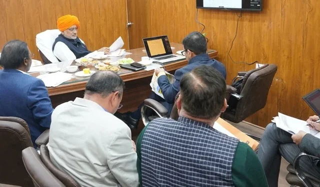 सेम की समस्या खत्म करने को बनाएं ठोस योजना - मंत्री