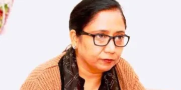 स्कॉलरशिप योजना पर गंभीरता से काम करें अधिकारी - मंत्री