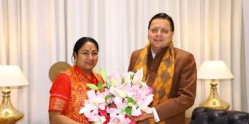 दिल्ली की नवनिर्वाचित सीएम रेखा गुप्ता से मिले धामी