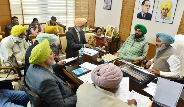 पंजाबी भाषा को प्रोत्साहित करने के लिए प्रतिबद्ध - चीमा