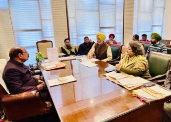 मंत्री ने की स्वतंत्रता सेनानियों से जुड़ी योजनाओं की समीक्षा