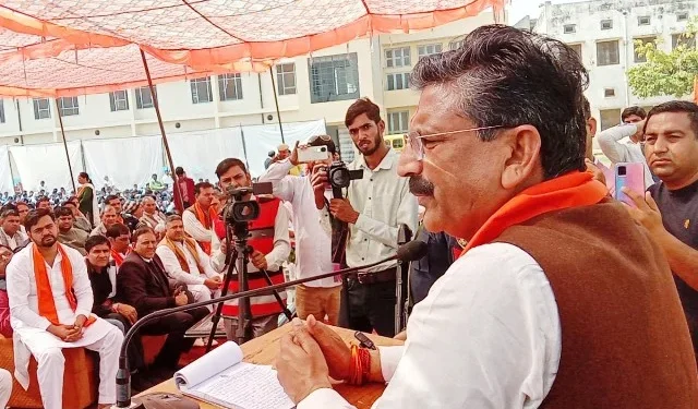 महर्षि दयानंद सरस्वती ने महिला शिक्षा का किया प्रचार-प्रसार - मंत्री