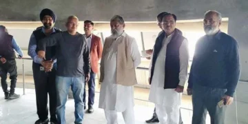 विज ने किया शहीद स्मारक का निरीक्षण