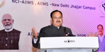 विश्वस्तरीय चिकित्सा सुविधा उपलब्ध प्राथमिकता - नड्डा